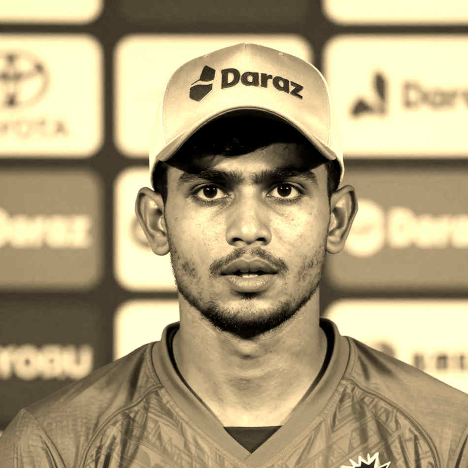 স্মিথের চোট, ৯৯ রানে গুটিয়ে অস্ট্রেলিয়ার ব্যাটিং ধস — কেপটাউনের আগে সিরিজ হাতছাড়া হওয়ার শঙ্কা