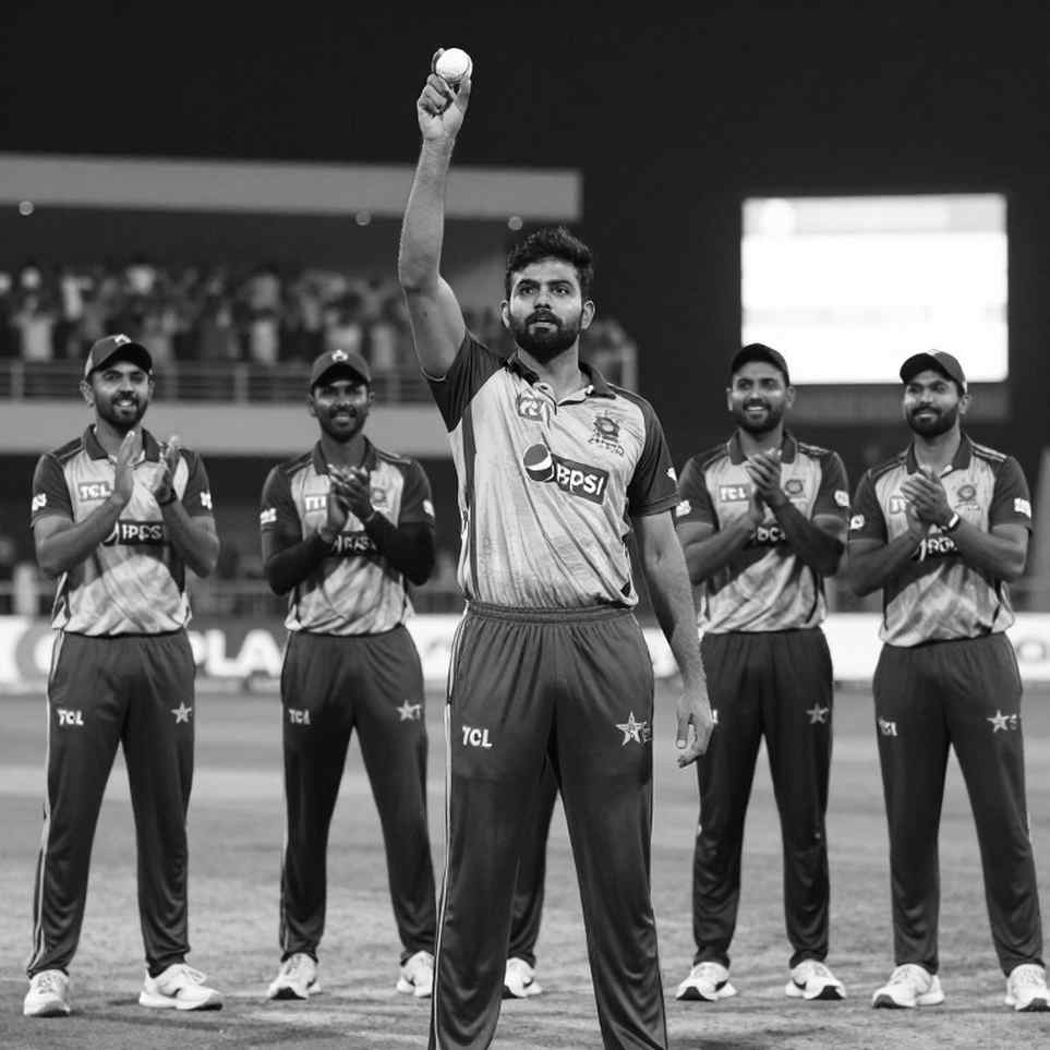 রোজ বোলের পেছনের গল্প: অস্ট্রেলিয়া-নিউজিল্যান্ড টি-টোয়েন্টি সিরিজের গভীরতর পাঠ